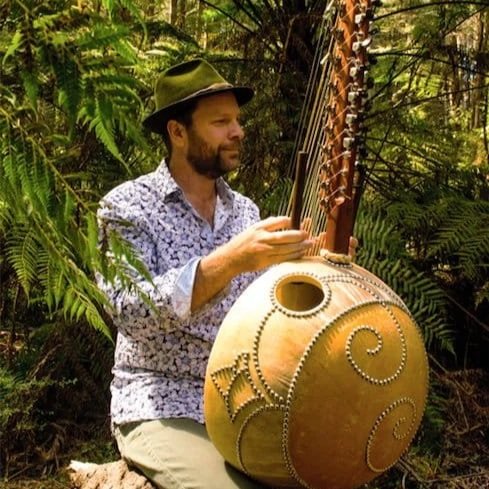 RODERICK MELBOURNE AMBIENT HARP ENTERTAINER CORPORATE EVENT BESPOKE PERFORMANCE