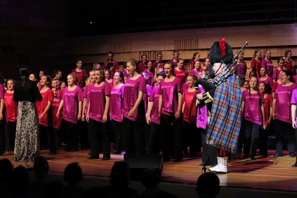 PIPERS OF DISTINCTION SYDNEY HIGHLAND DANCERS WEDDING ENTERTAINMENT