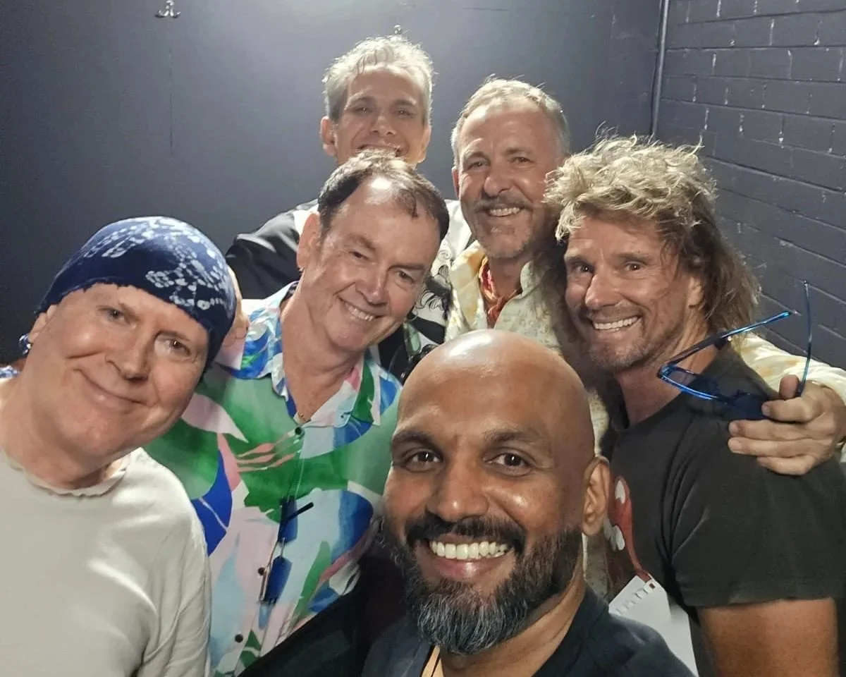 Hire event band Melbourne | LOIS LANE crowd filling classic rock | Artist Bookings