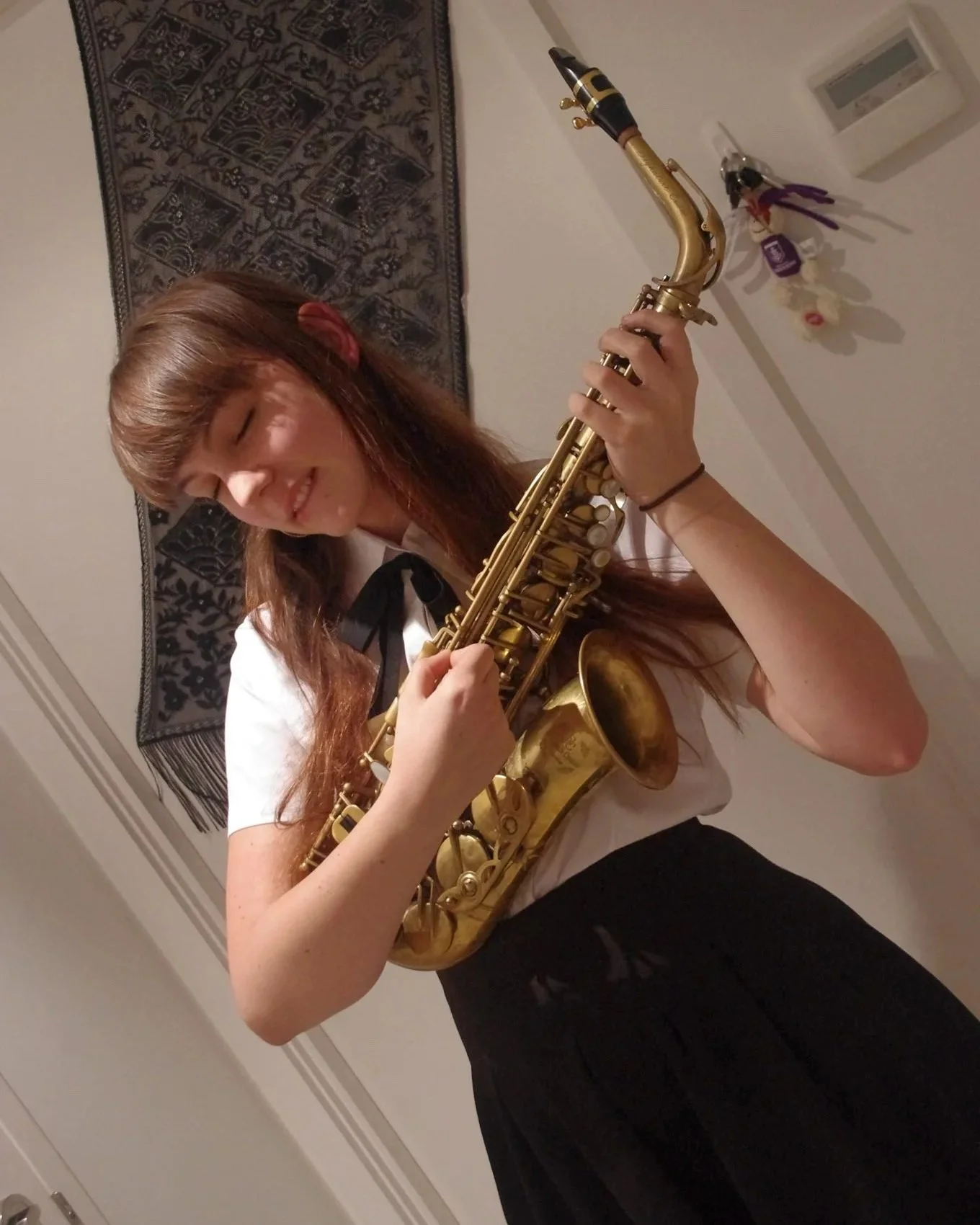 Hire Saxophonist Melbourne | ALICE professional jazz performer and DJ collaboration artist | Artist Bookings