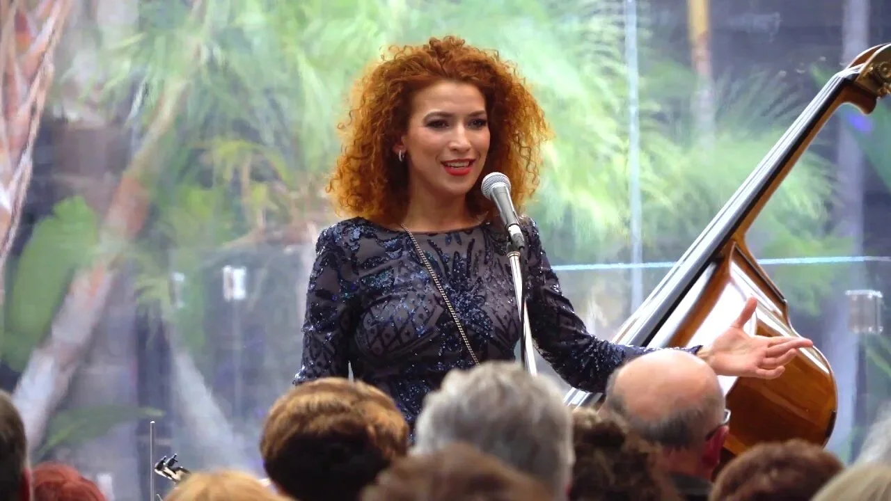 Book Classical singer Melbourne | RADA creates atmosphere for wedding ceremonies and receptions | Artist Bookings