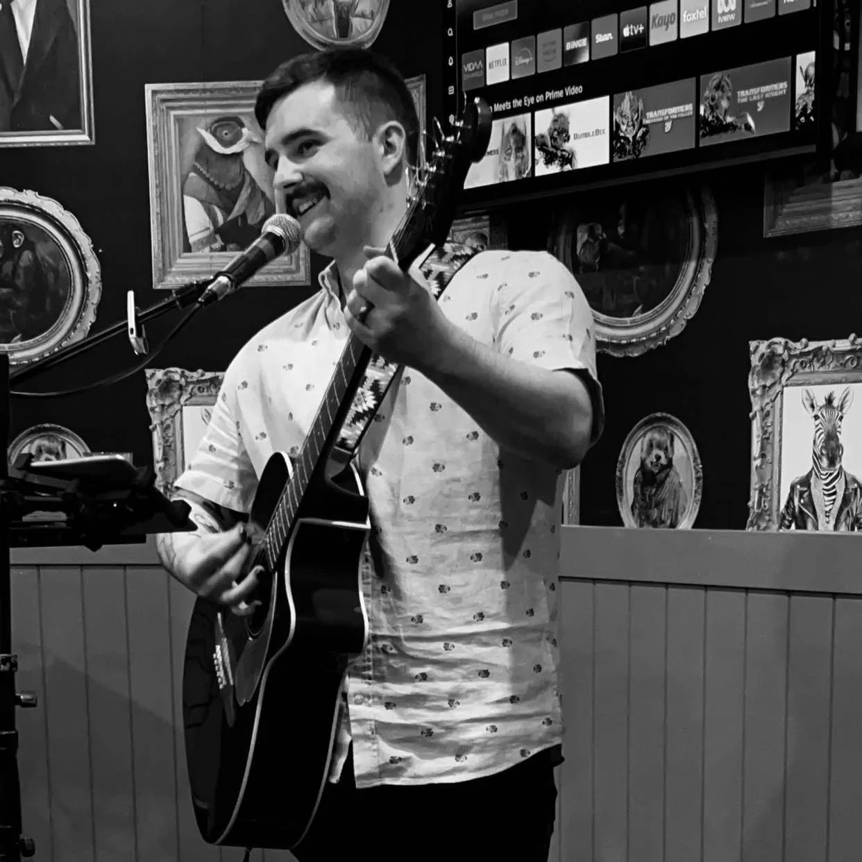 MACK-SMITH-is-an-acoustic-cover-artist-in-Cedar-Grove.jpg