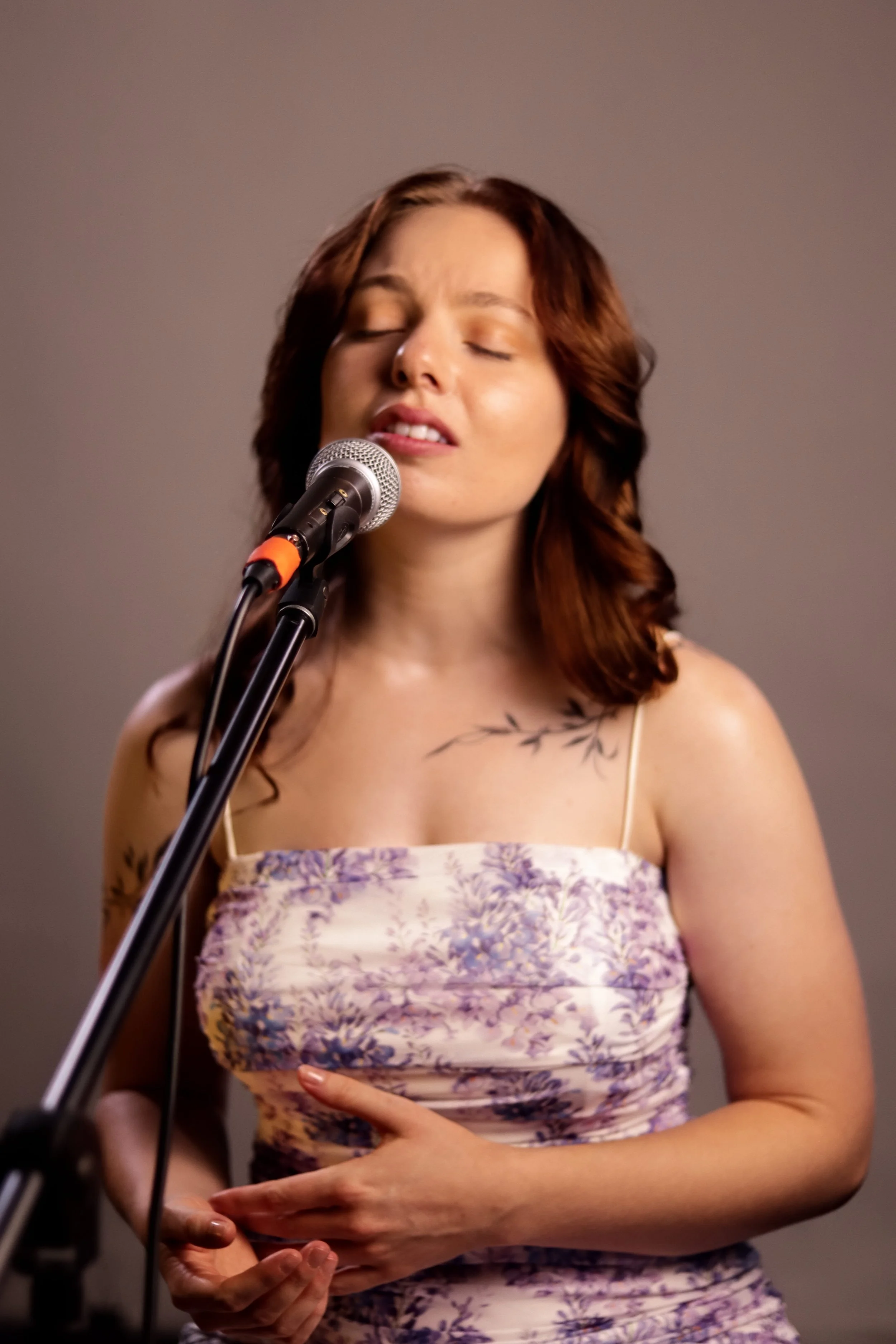 CHARLOTTE DUO MELBOURNE ACOUSTIC POP CELEBRATION MUSICIAN ENTERTAINER HIRE