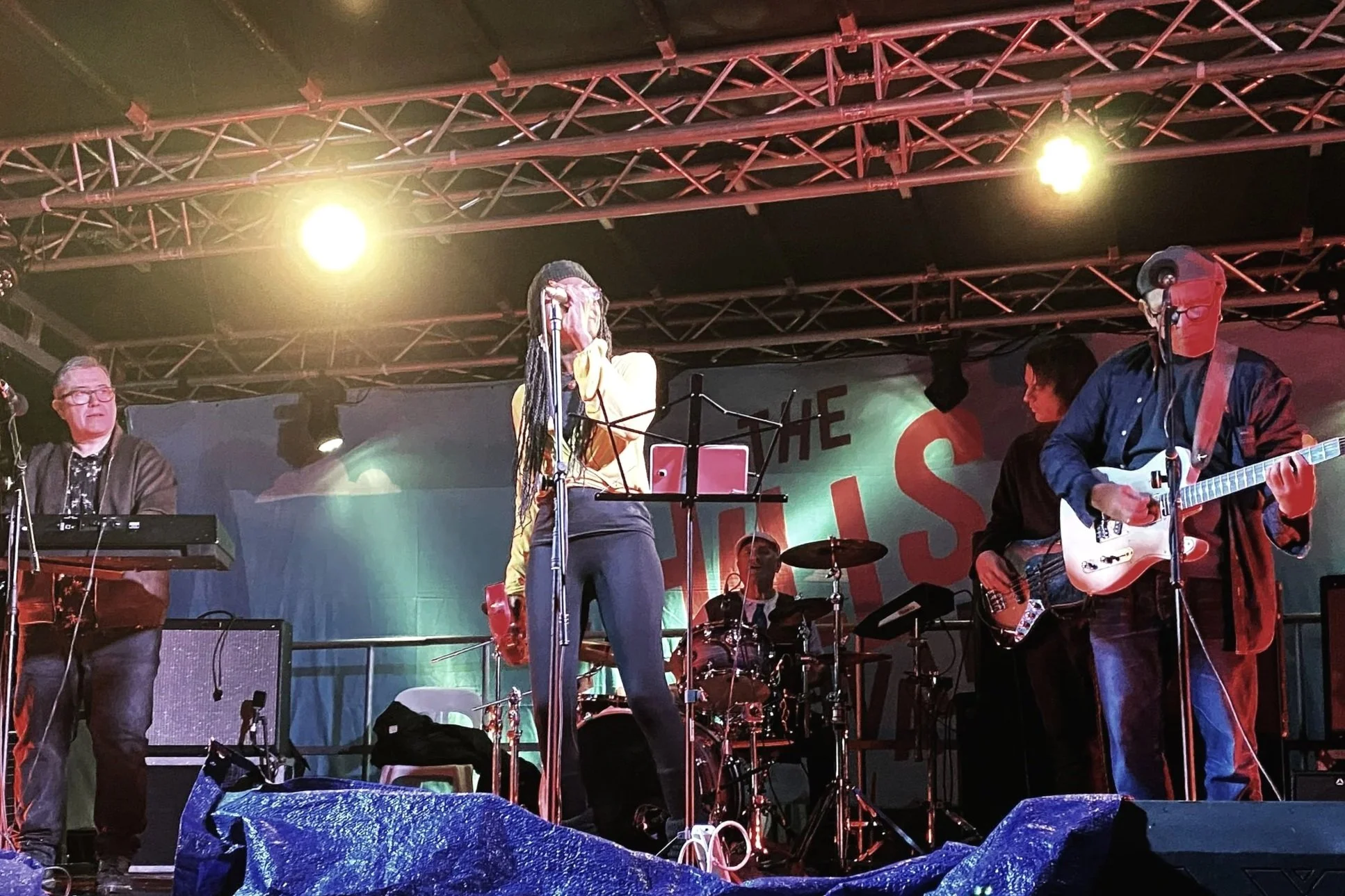 Hire live disco Brisbane | SOUL FIRE COLLECTIVE is band for luxury functions | Artist Bookings