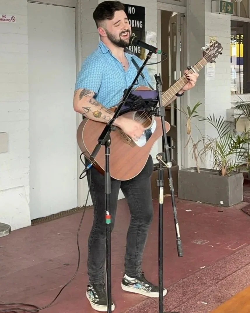 MACK is an acoustic performer at outdoor events | Artist Bookings