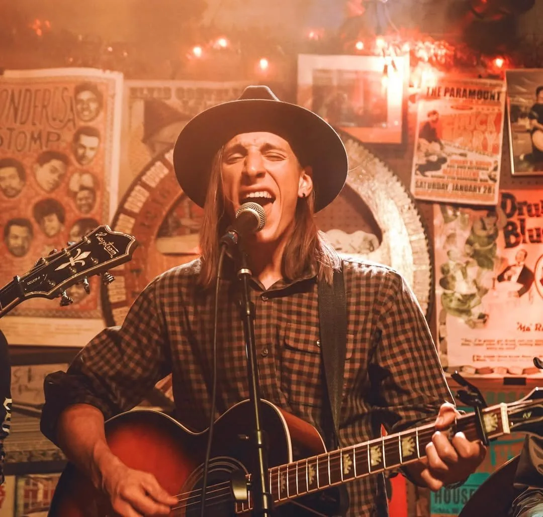 Book Pop singer Melbourne | GASTON highlights charity fundraisers with memorable performances | Artist Bookings