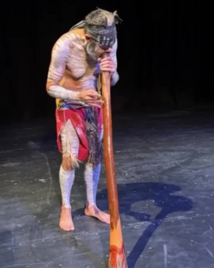 TOMMY QUEENSLAND CULTURAL PERFORMER PRIVATE FUNCTION HIRE