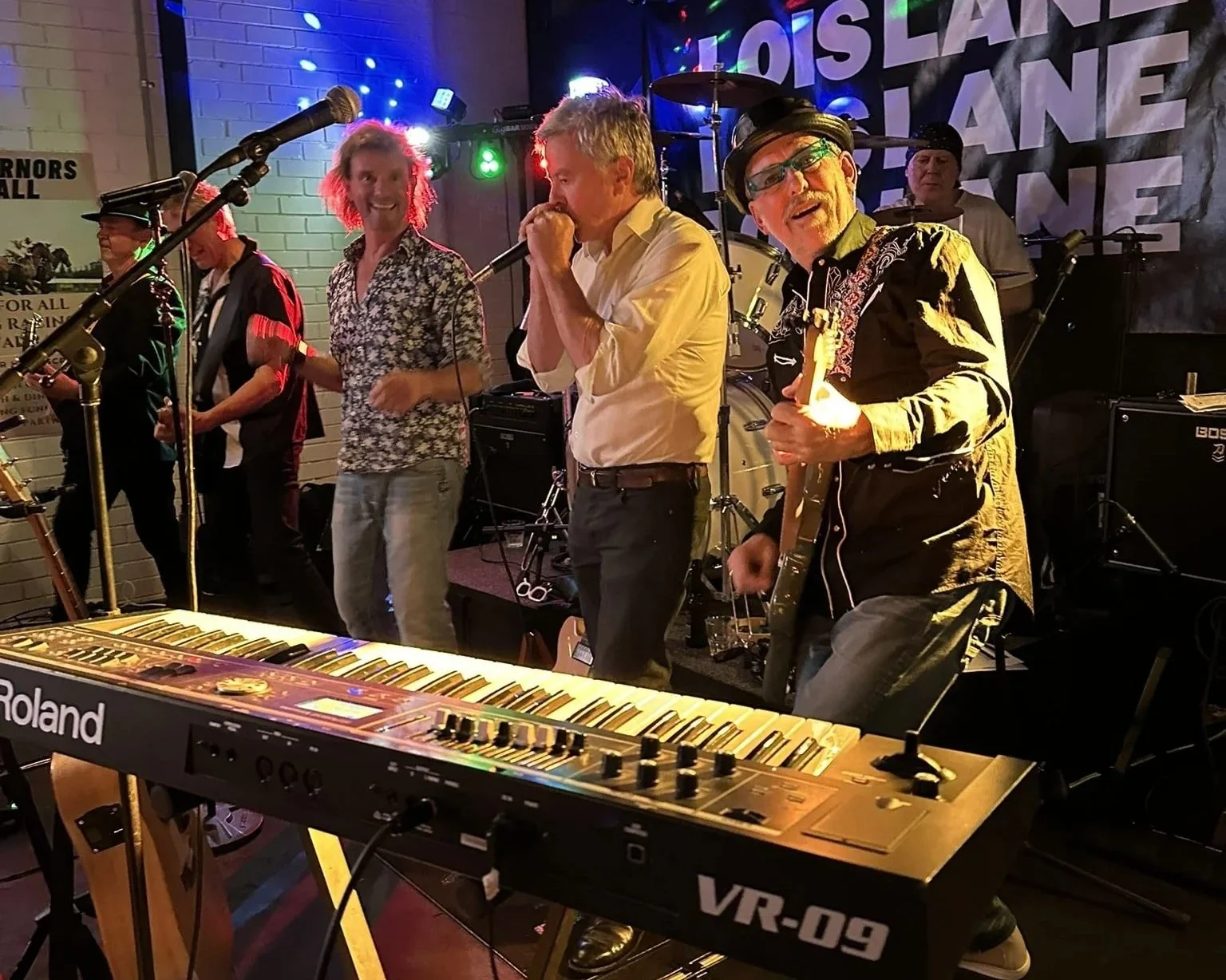 Book rock covers Melbourne | LOIS LANE premium entertainment for weddings | Artist Bookings