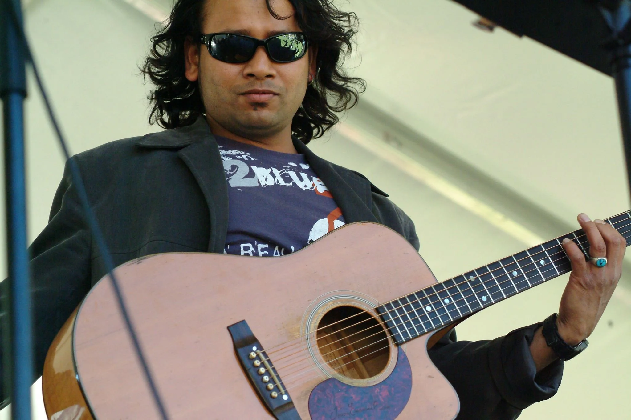 AJAY SYDNEY FUSION SOLOIST PRIVATE FUNCTION ENTERTAINER BOOK TODAY