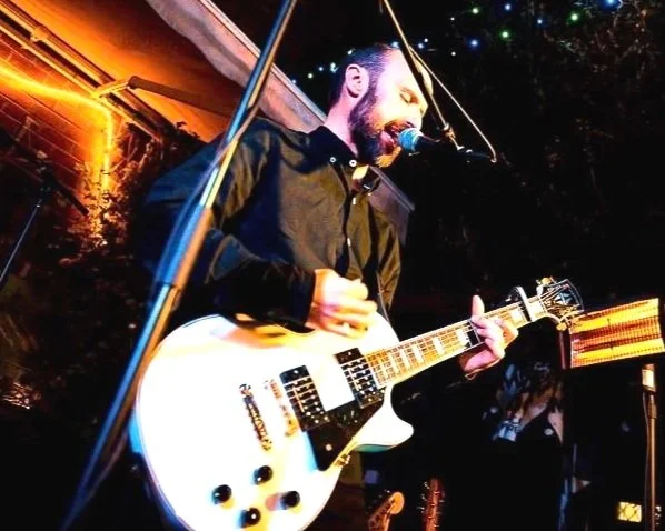 hire-rock-pop-soul-singer-guitarist-melbourne-david-weddings-parties.jpg