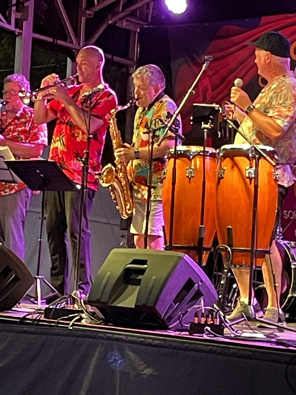 JACKSON GROOVE is a rock band performing live in Melbourne