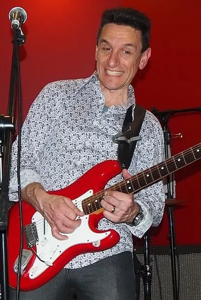 Hire Melbourne Rock band | DONE DEAL ROCKS party entertainment | Artist Bookings