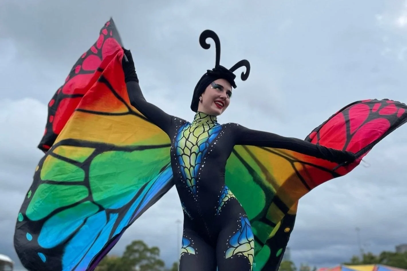 Caitlin - Stiltwalking