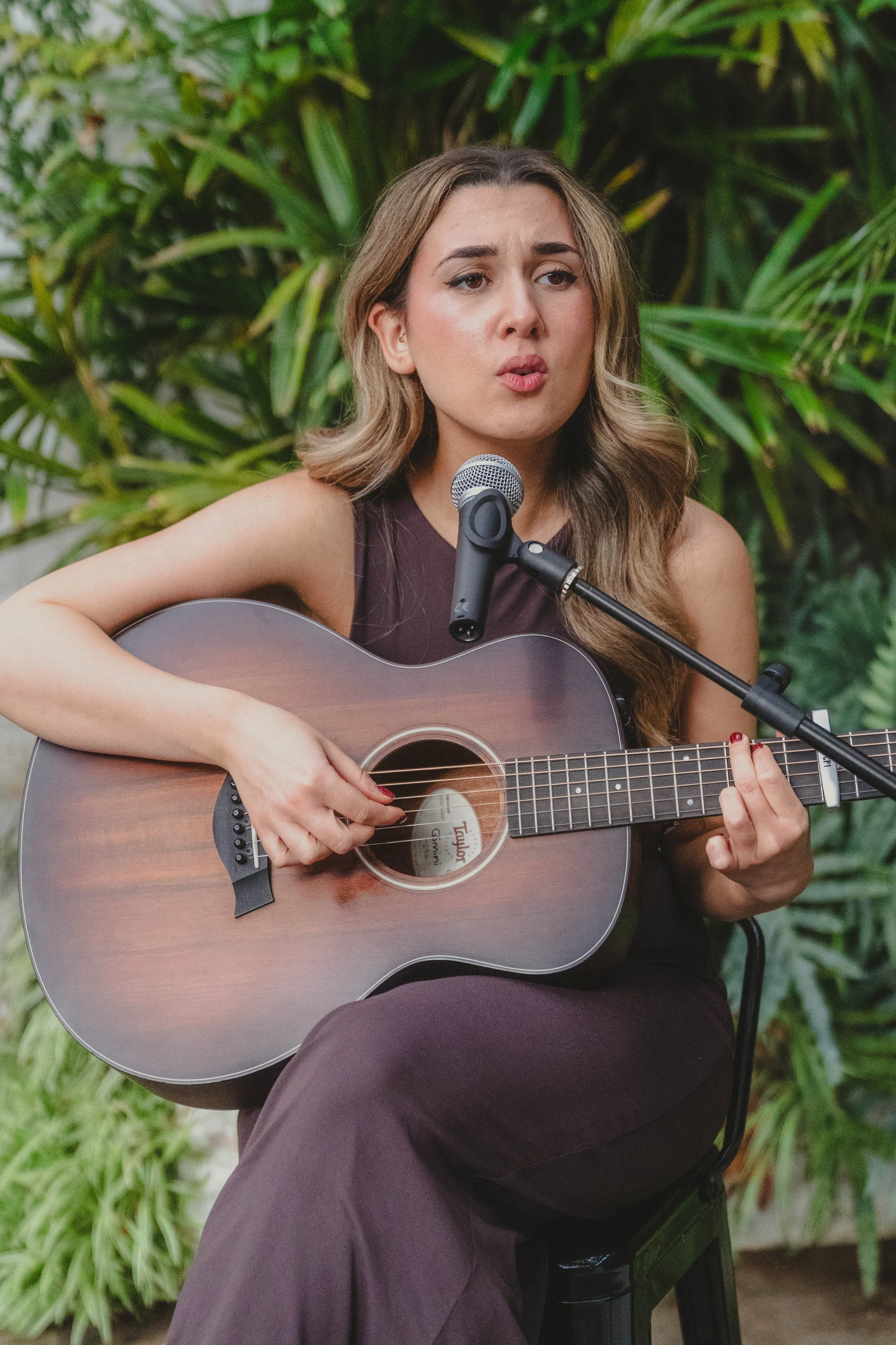 Book indie-pop acoustic Melbourne showcase performance | MONICA intimate storyteller