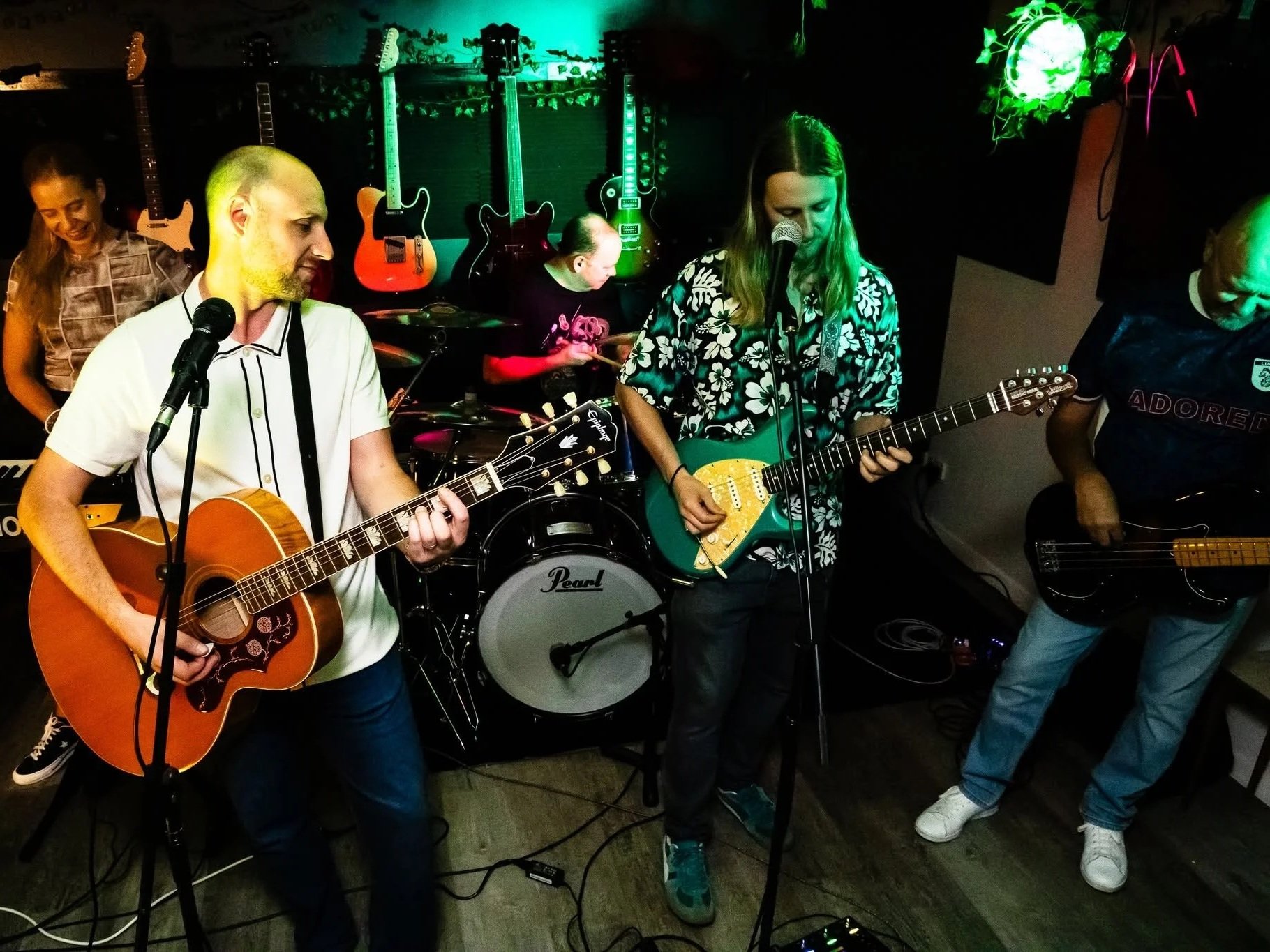 INDIE DISCO SYDNEY CORPORATE EVENT ENTERTAINER BAND HIRE