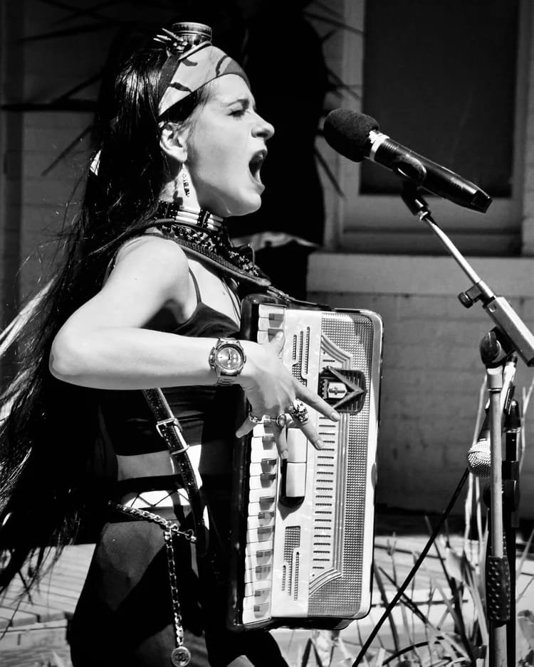 JADE MELBOURNE MULTI INSTRUMENTALIST JAZZ FESTIVAL LIVE ENTERTAINER