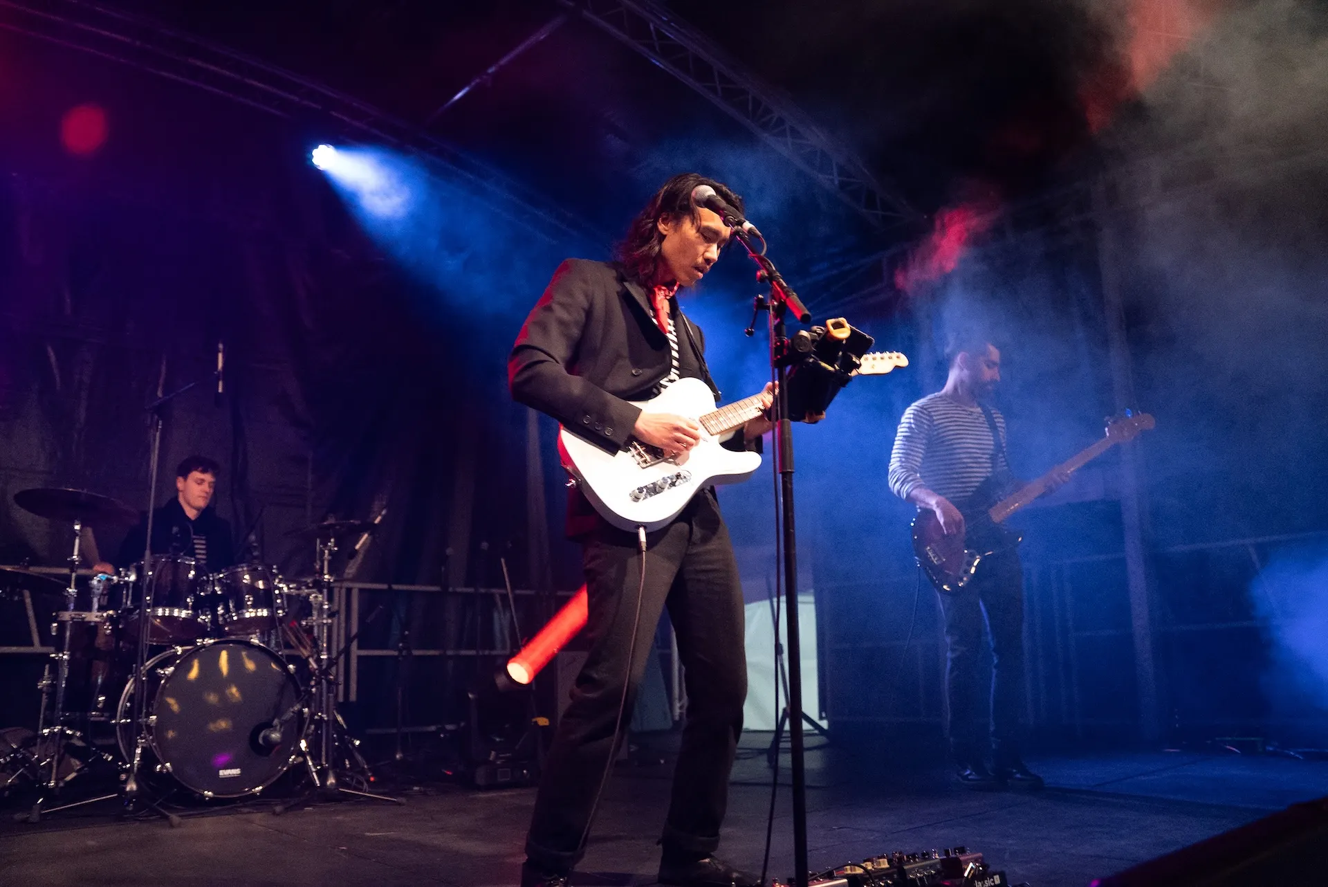 Hire pop band Adelaide | THE PHOATONES is corporate entertainment | Artist Bookings