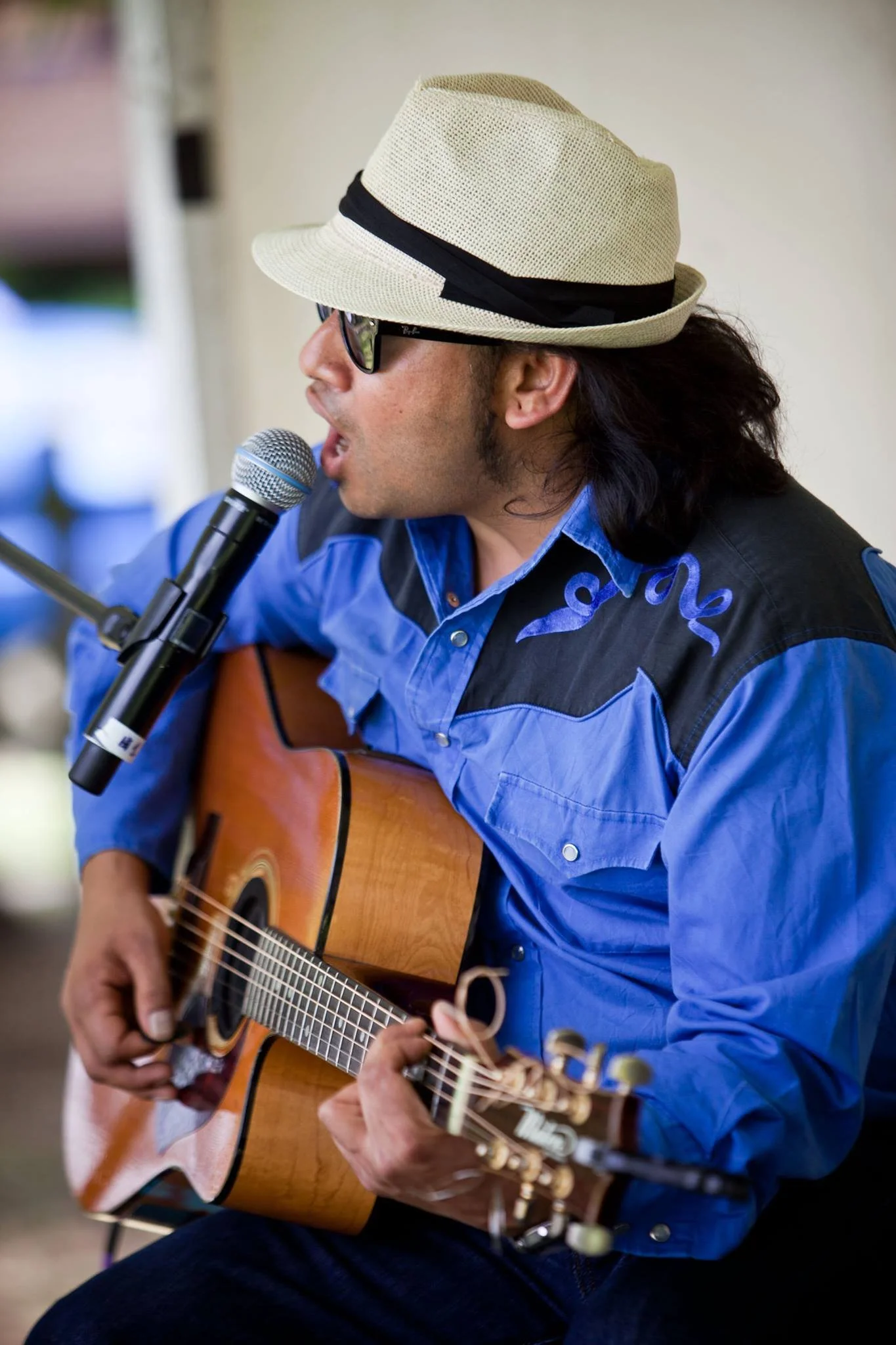 AJAY SYDNEY WORLD MUSIC SINGER FESTIVAL LIVE PERFORMANCE HIRE