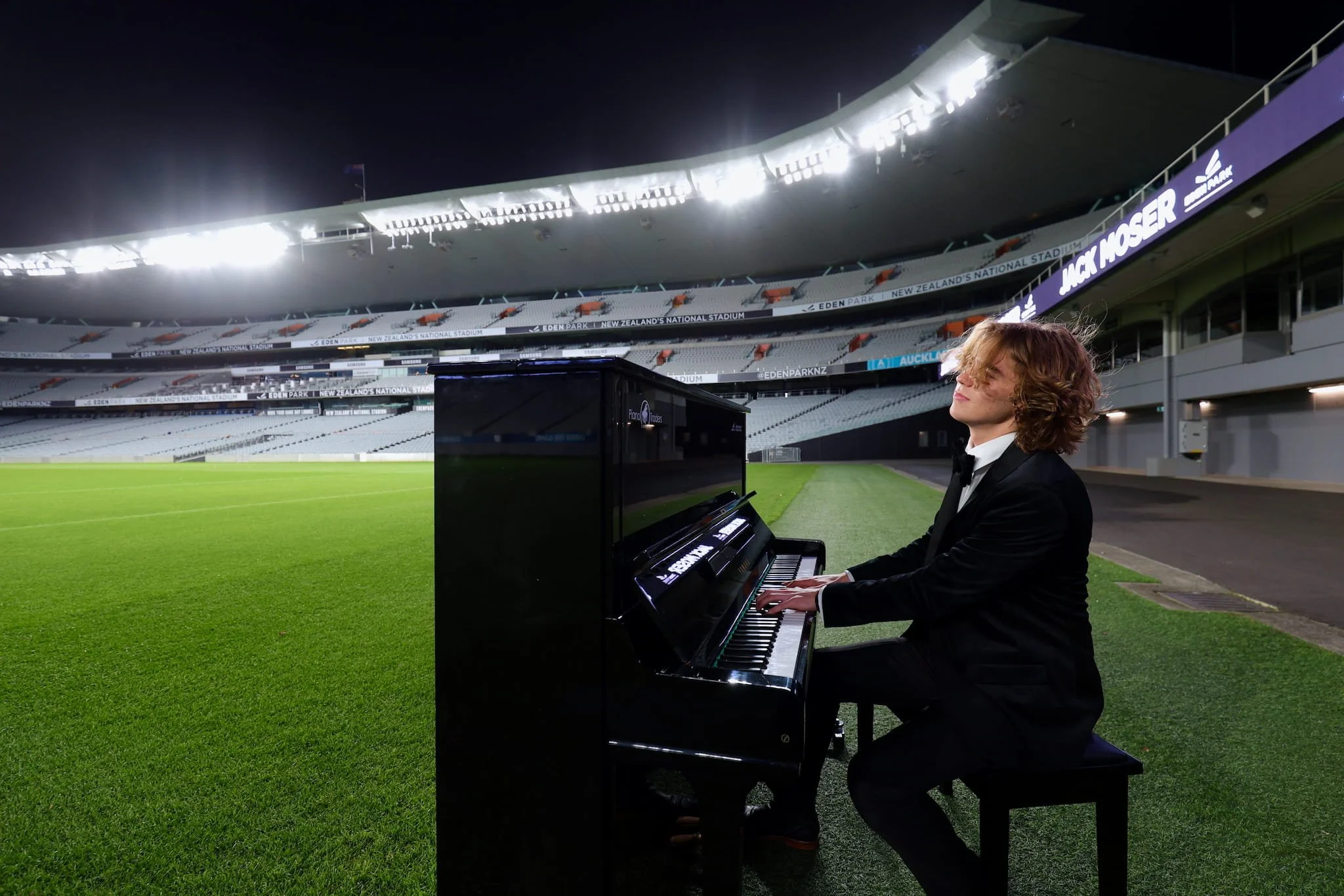 JACK MELBOURNE PIANO ENTERTAINER FESTIVAL LIVE PERFORMANCE BOOKING