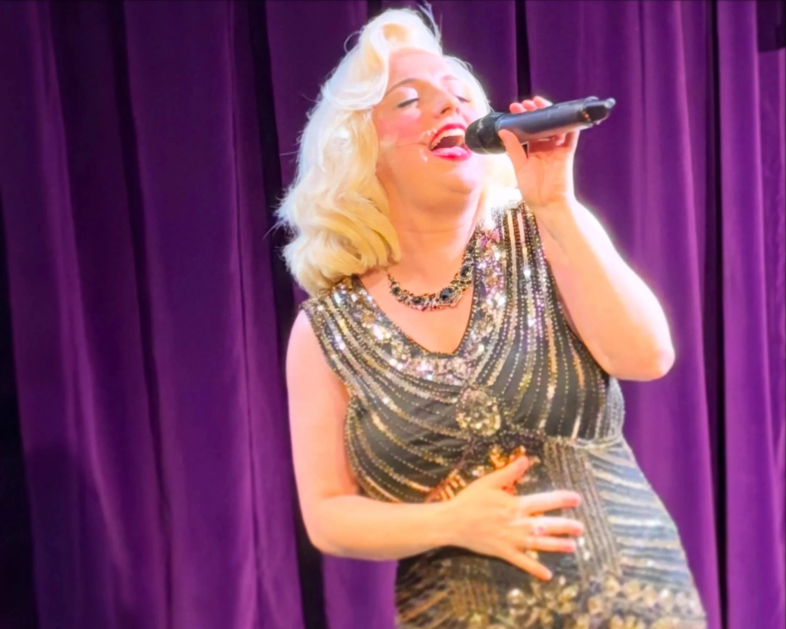 THE MINI MARILYN SYDNEY CLASSIC VARIETY ARTIST LEAGUES CLUB LIVE SHOW