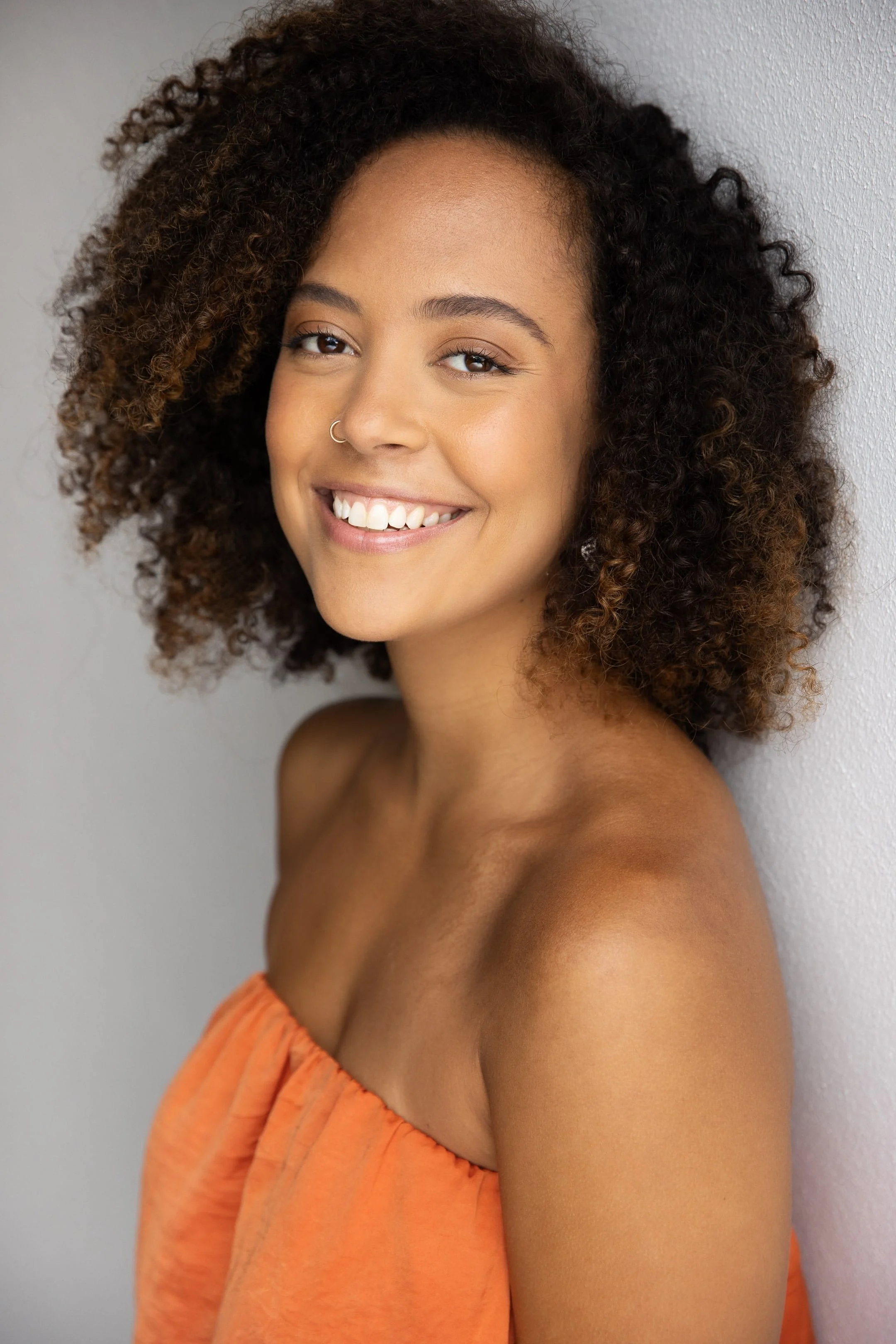 ARIANE SYDNEY BRAZILIAN SOUL POP VOCALIST WEDDING RECEPTION ENTERTAINER