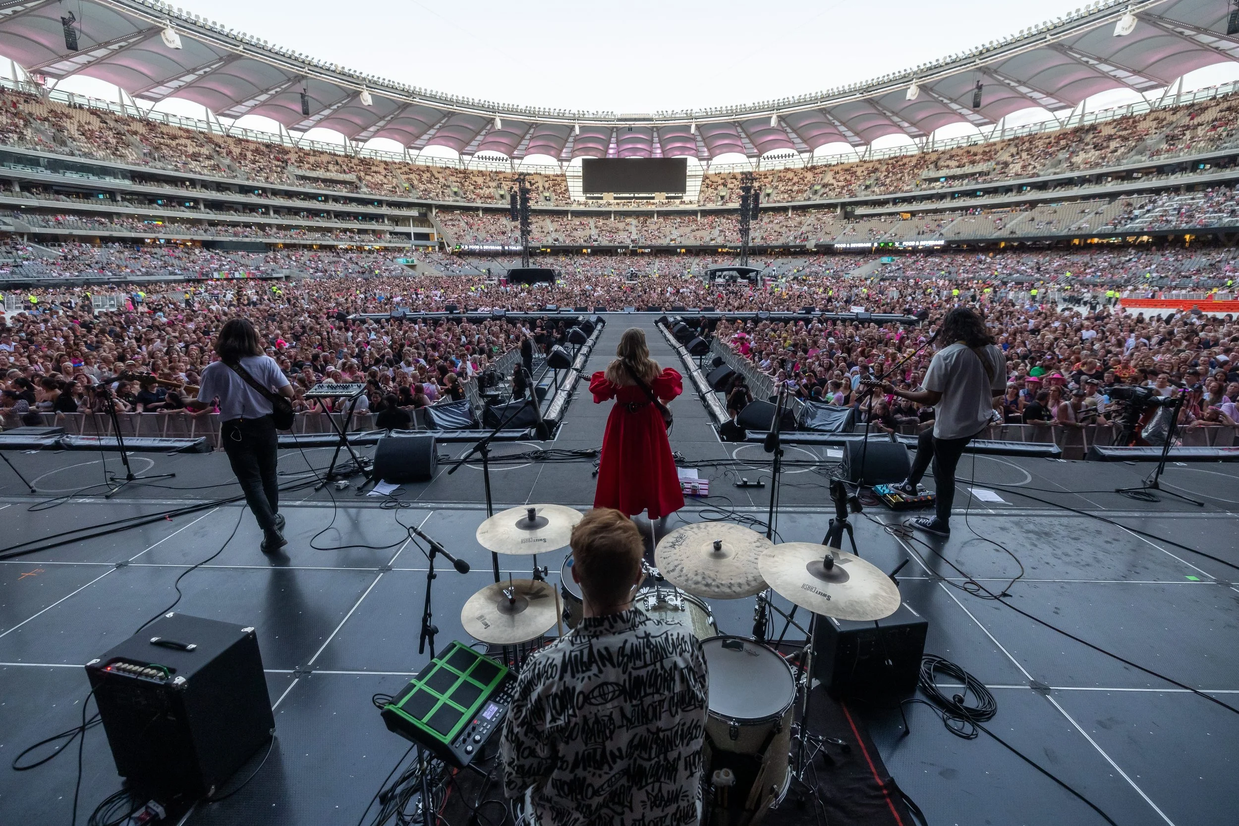 GRACE MELBOURNE ACOUSTIC DUO PRIVATE FUNCTION ENTERTAINER