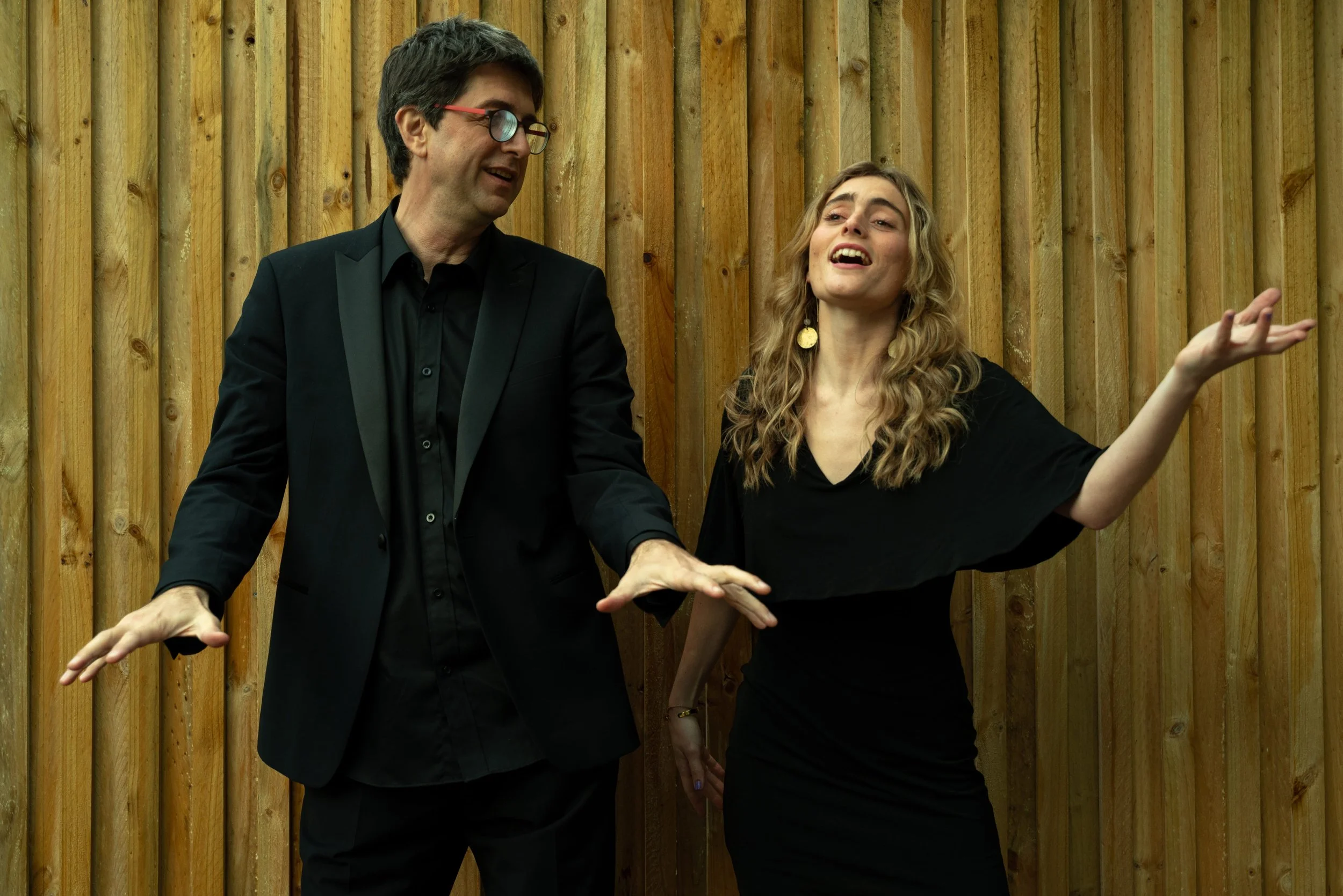 Hire acoustic duo Sydney | ALBA & SVET intimate live music | Artist Bookings