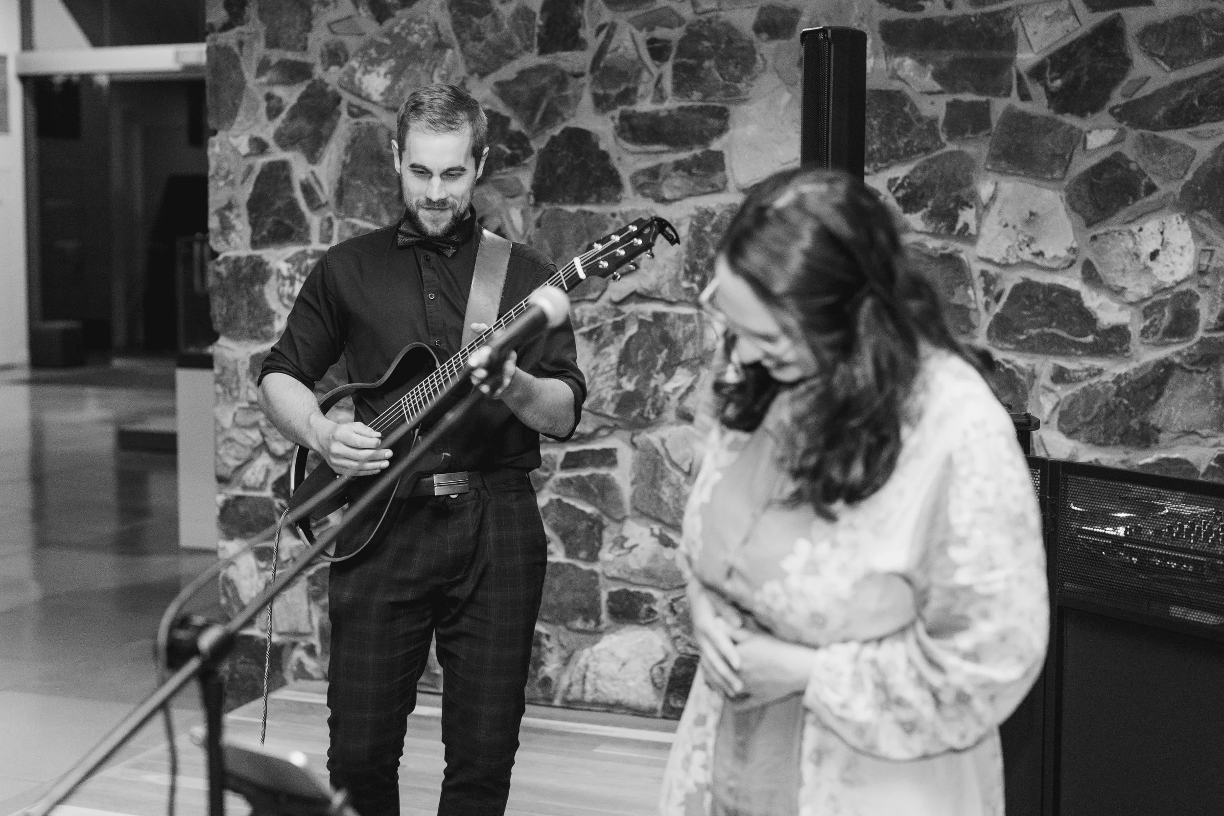 Book Pop Duo Melbourne | WENDYBIRD singer and DJ birthday celebration entertainment | Artist Bookings