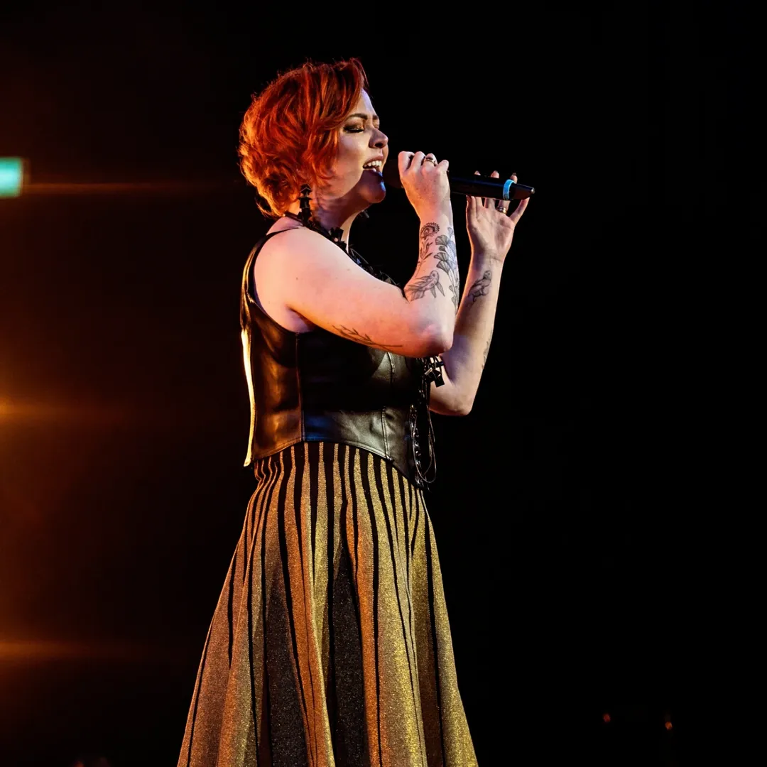 Book live alternative pop music Melbourne | SUNSET SALORE weddings corporate festivals | Artist Bookings