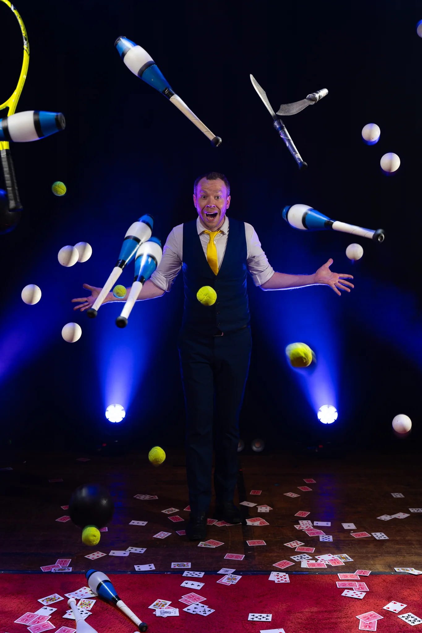 CHAOS SYDNEY INTERACTIVE ENTERTAINMENT SHOPPING CENTRE SHOW HIRE