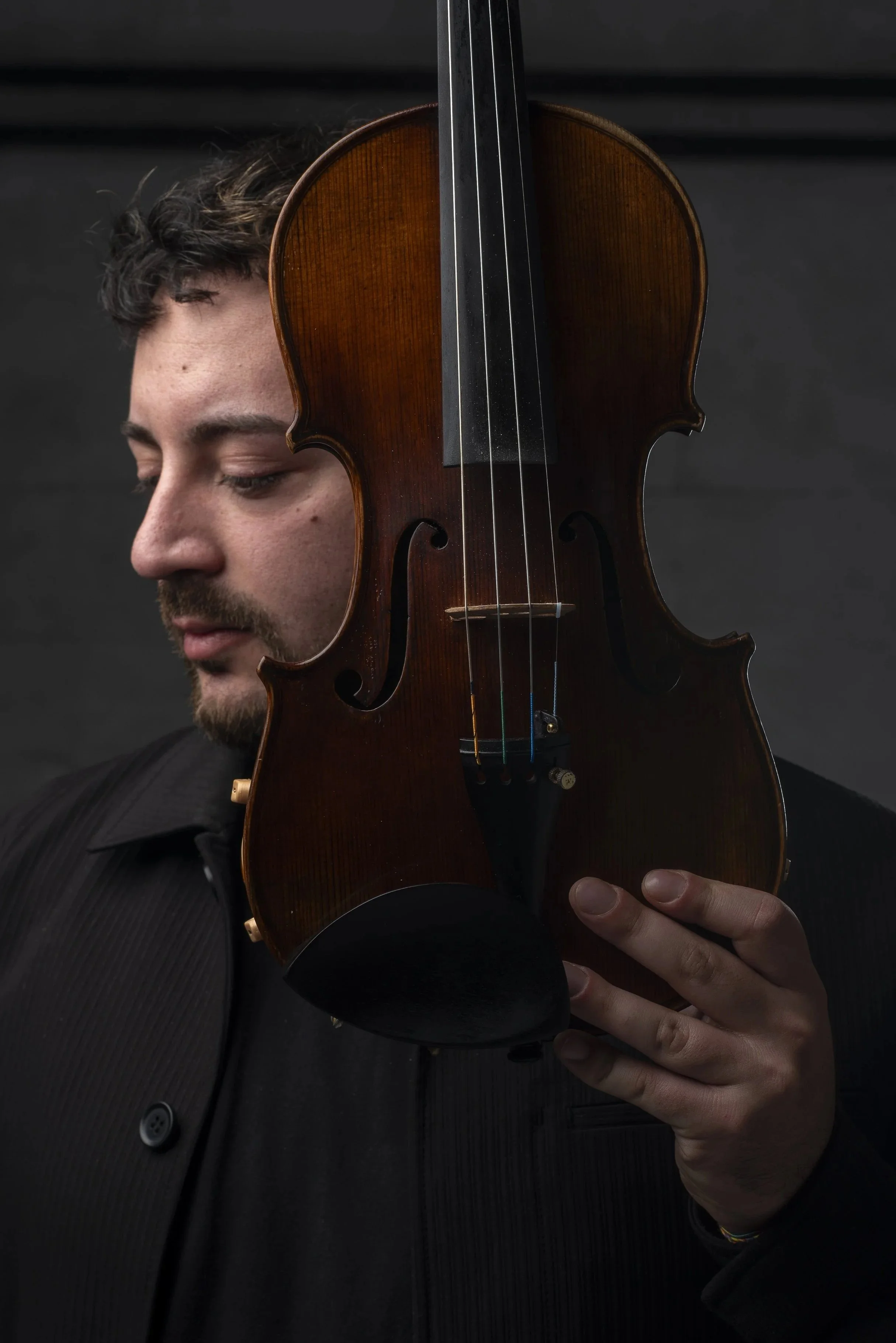 hire-classical-violin-melbourne-silvio-elegant-weddings-ceremonies-live-music.jpg
