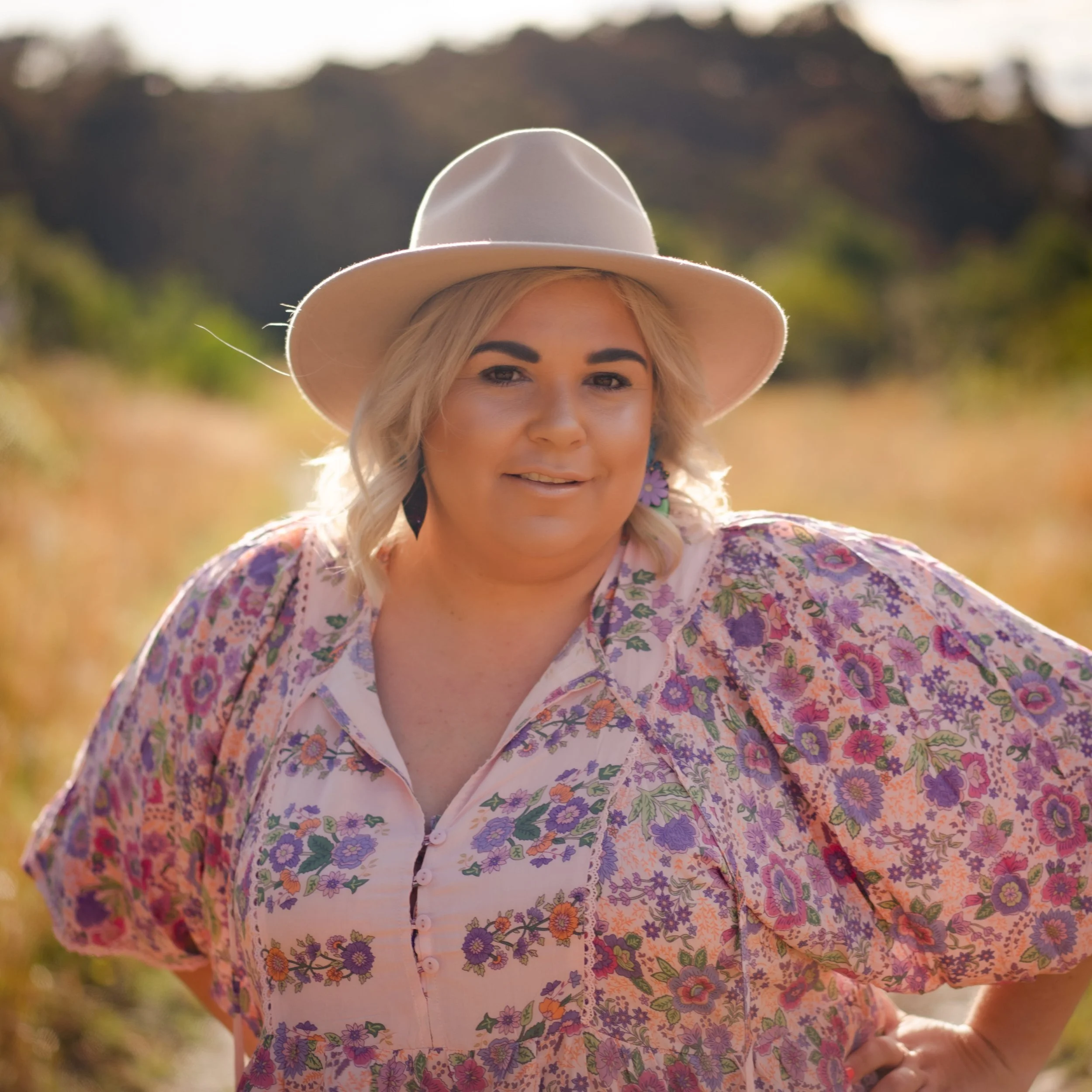 Book First Nation country singer and MC SHARNEE FENWICK Sydney.jpg