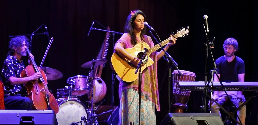 SAMANTHA MELBOURNE SACRED TEXT WEDDING ENTERTAINER LIVE MUSIC
