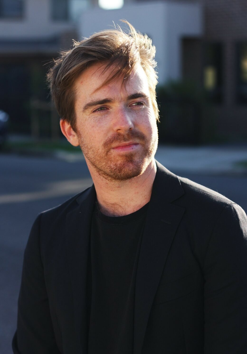 Book opera performer Melbourne | DOUGLAS award-winning Green Room artist