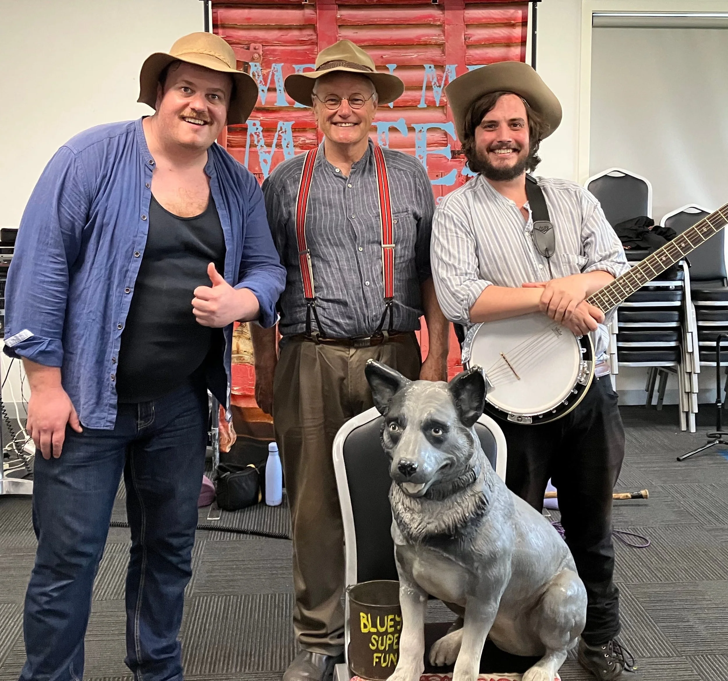 Book acoustic folk band Adelaide | ME N ME MATES private events | Artist Bookings
