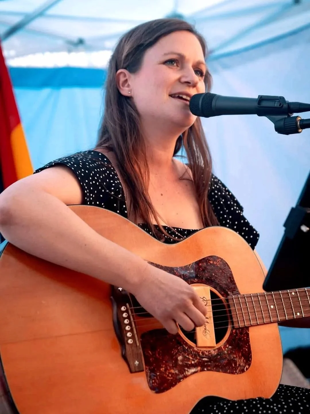 Book acoustic receptions South Australia | CORINNA guitar vocals | Artist Bookings