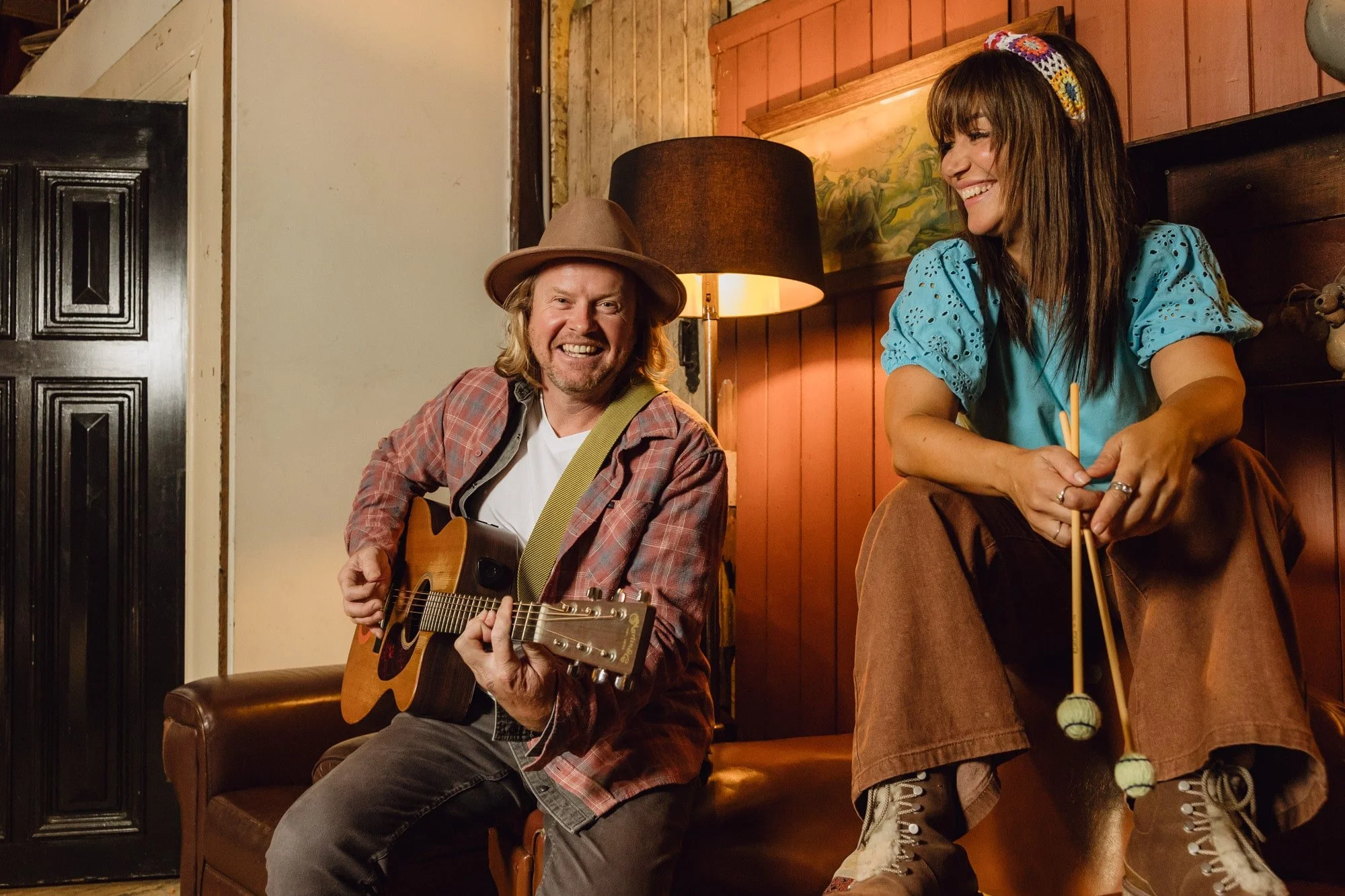 Hire Melbourne acoustic duo | VAN AND KAT wedding reception performance | Artist Bookings