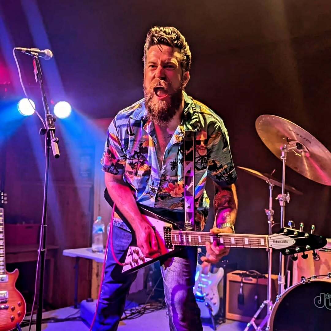 Hire live Americana act Melbourne | JUSTIN engaging cultural event showcase with original songs