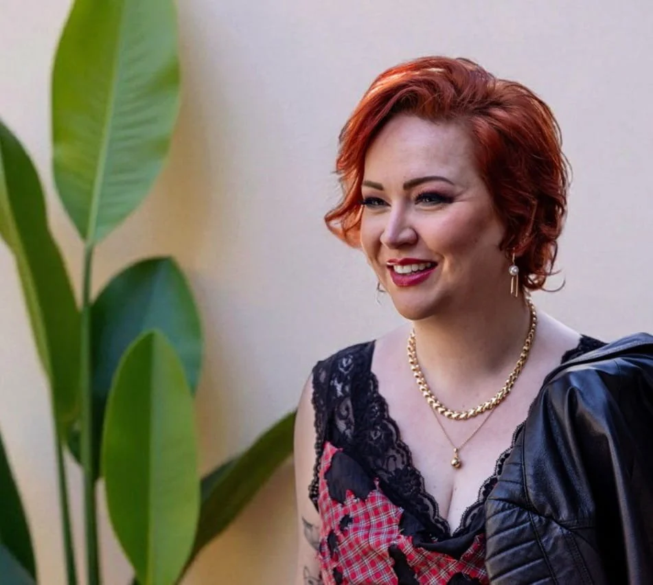 Hire Melbourne pop singer-songwriter | SUNSET SALORE weddings and receptions | Artist Bookings