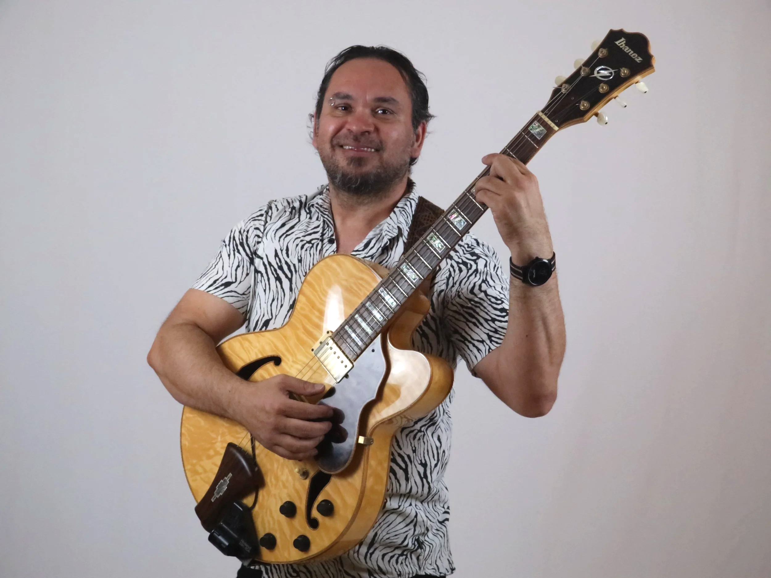 Book Aboriginal R&B group Queensland | EARTHKIN – weddings and receptions | Artist Bookings