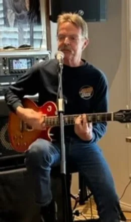 Hire Melbourne Classic Hits band | DONE DEAL ROCKS dancefloor rock | Artist Bookings