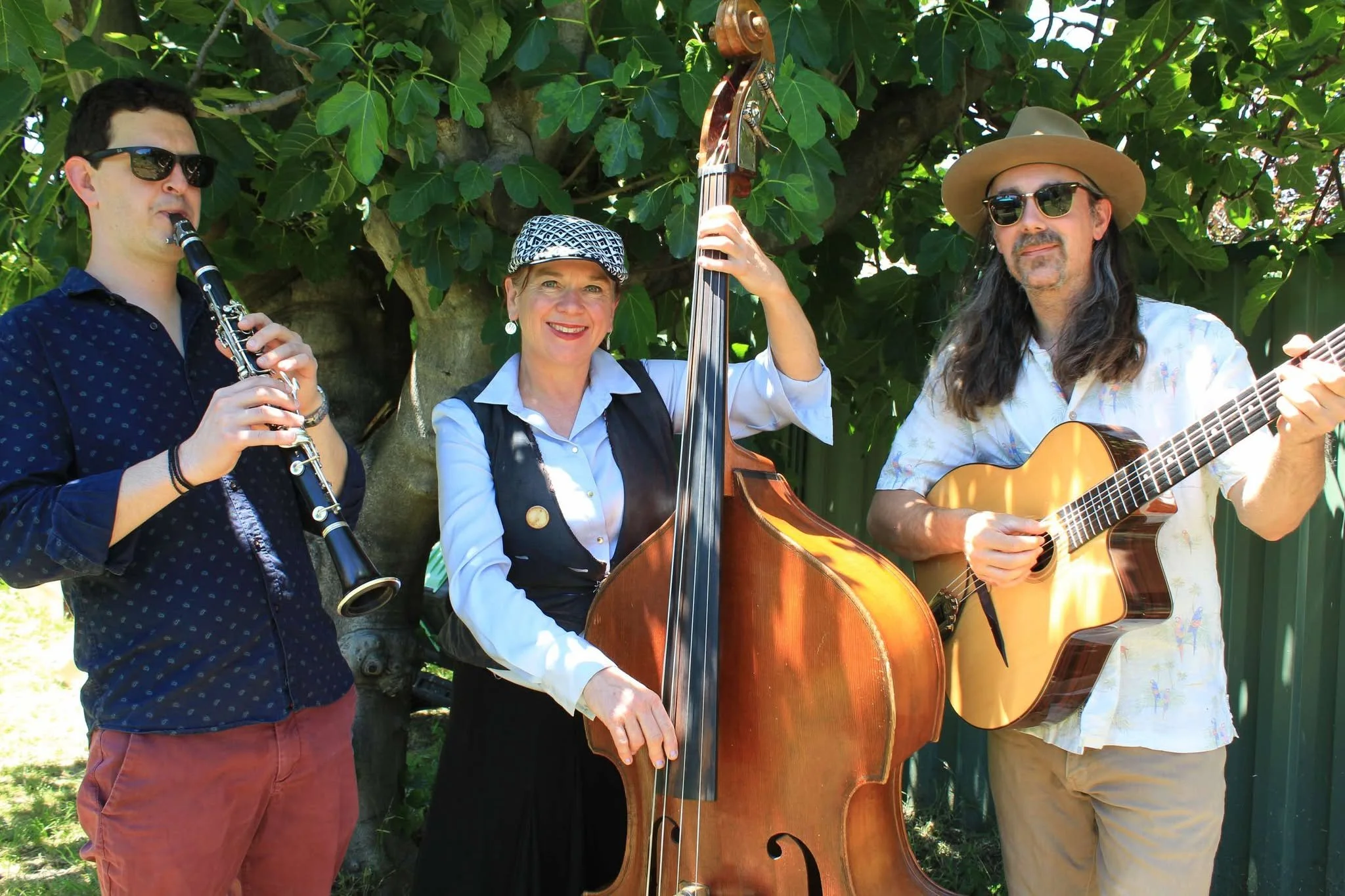 PUTTIN' ON THE SPRITZ MELBOURNE INSTRUMENTAL JAZZ TRIO FESTIVAL LIVE PERFORMANCE