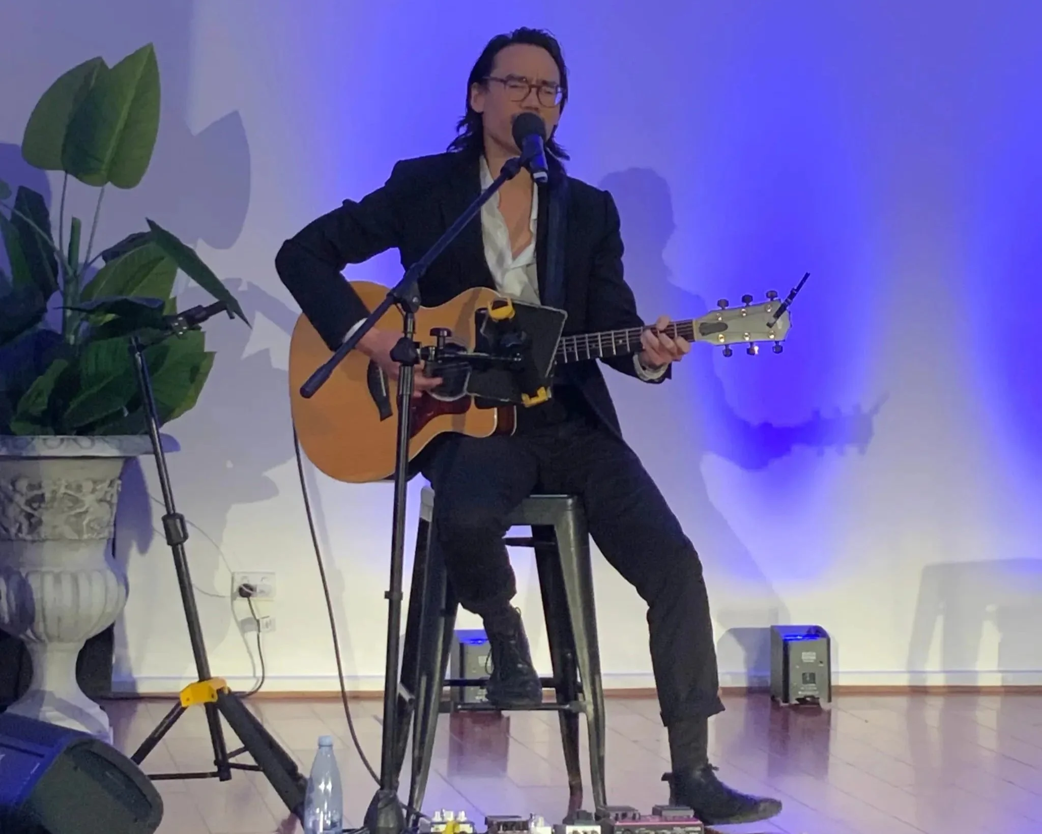 Hire indie pop Adelaide | GENE live looping solo artist | Artist Bookings