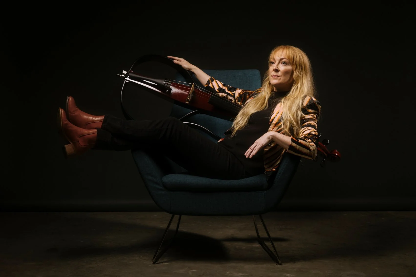 Acclaimed artist for hire - cellist anita Quayle