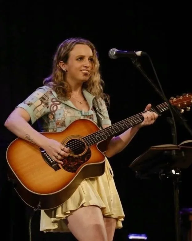 TIFFANY Queensland based singer-songwriter country folk pop hire for private functions | Artist Bookings
