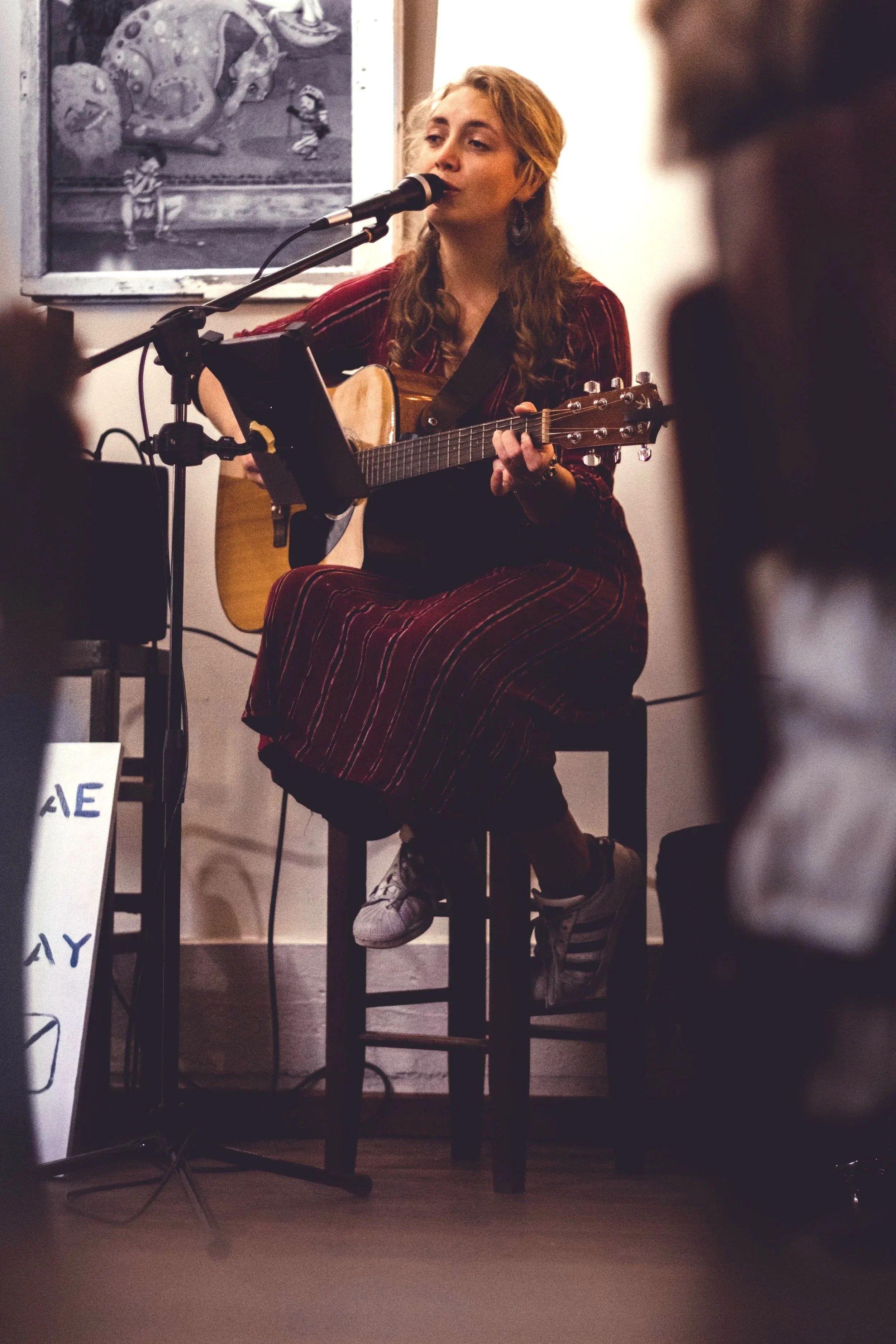 Hire LAURA MAE for Brisbane cafés live jazz style events | Artist Bookings