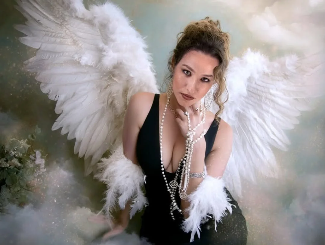 Book musical theatre soprano Sydney | ASHLEE government event performance | Artist Bookings