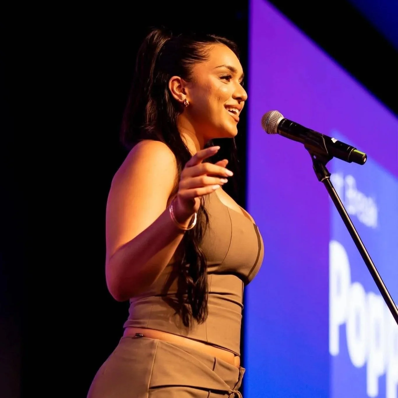 DANIELLE PERTH POP SINGER LIVE PERFORMANCE WEDDING HIRE