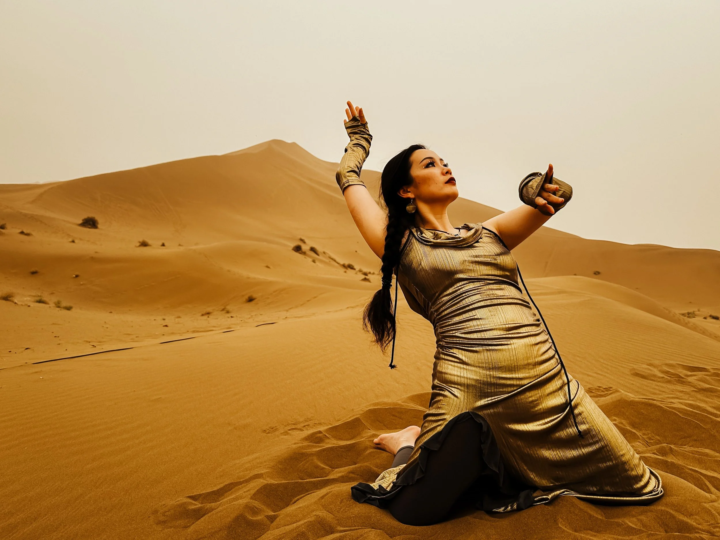 Melbourne tribal performer HANNA is ideal for private functions (Copy)