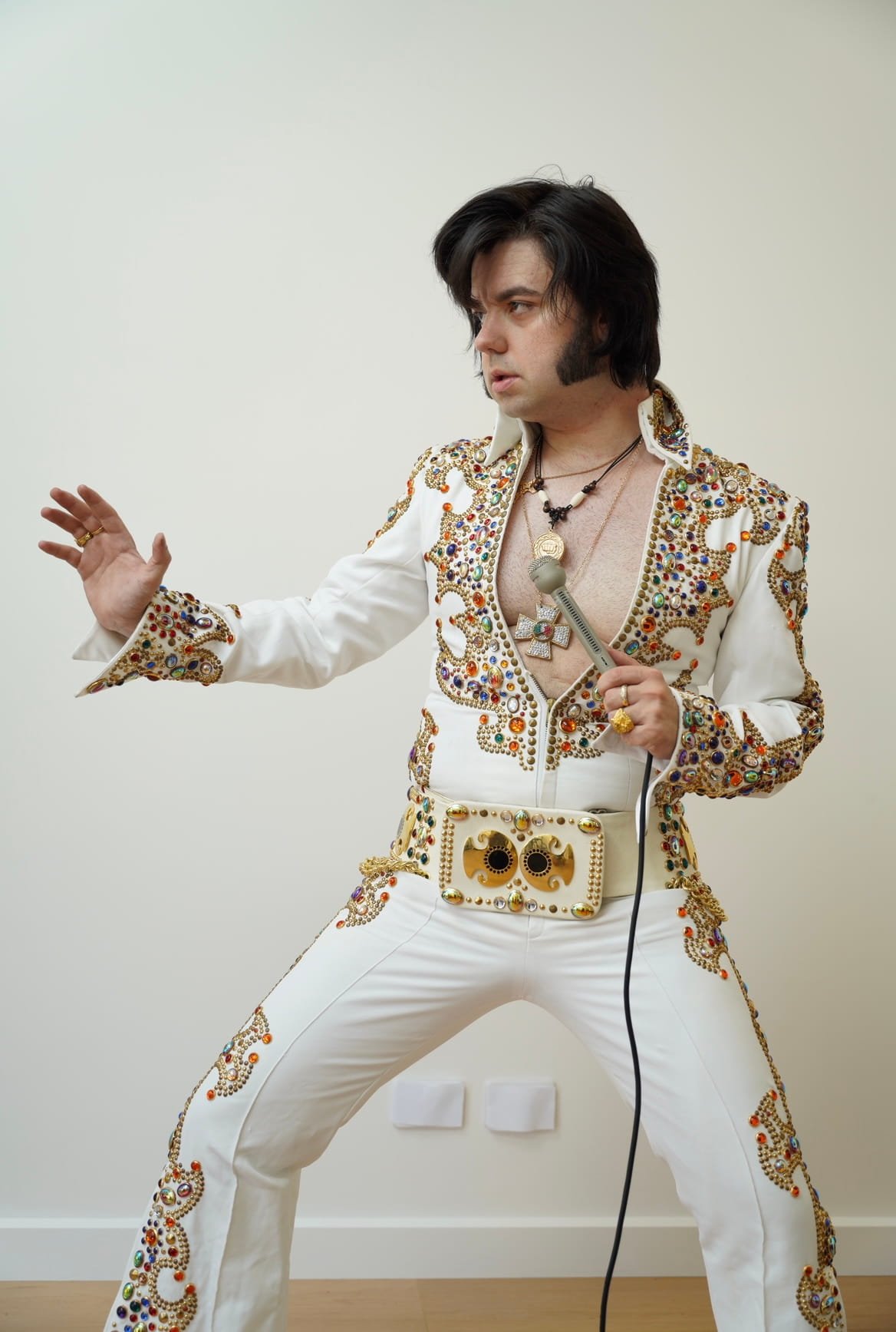 DEON ELVIS BAND ADELAIDE ELVIS TRIBUTE THEATRE SHOW PROFESSIONAL ENTERTAINMENT